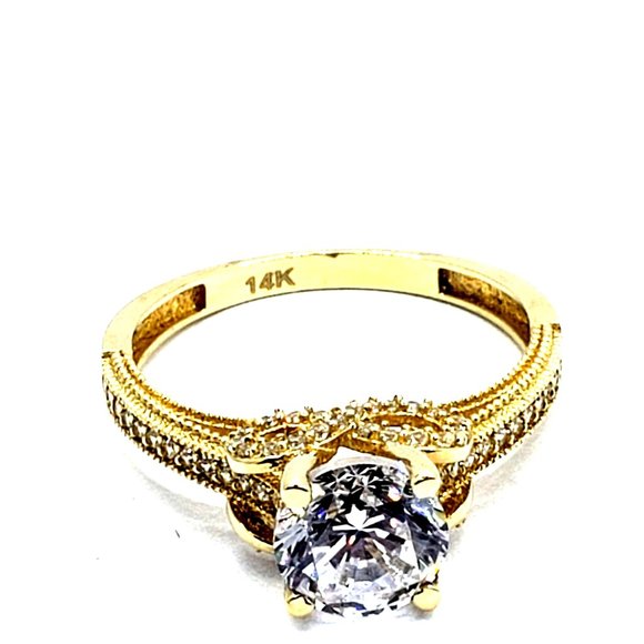 Solid 14k yellow gold engagement ring cubic zirconia size 7.5 - Picture 1 of 16